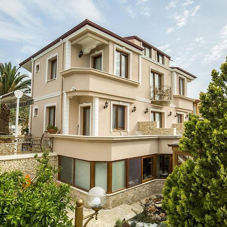 Cunda Oezerbey Konagi (Adults Only) Hotell Ayvalı Eksteriør bilde