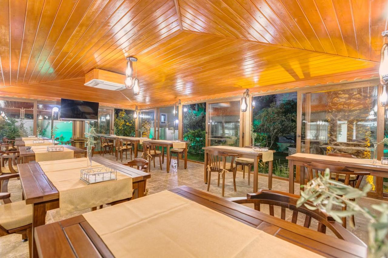 Cunda Oezerbey Konagi (Adults Only) Hotell Ayvalı Eksteriør bilde
