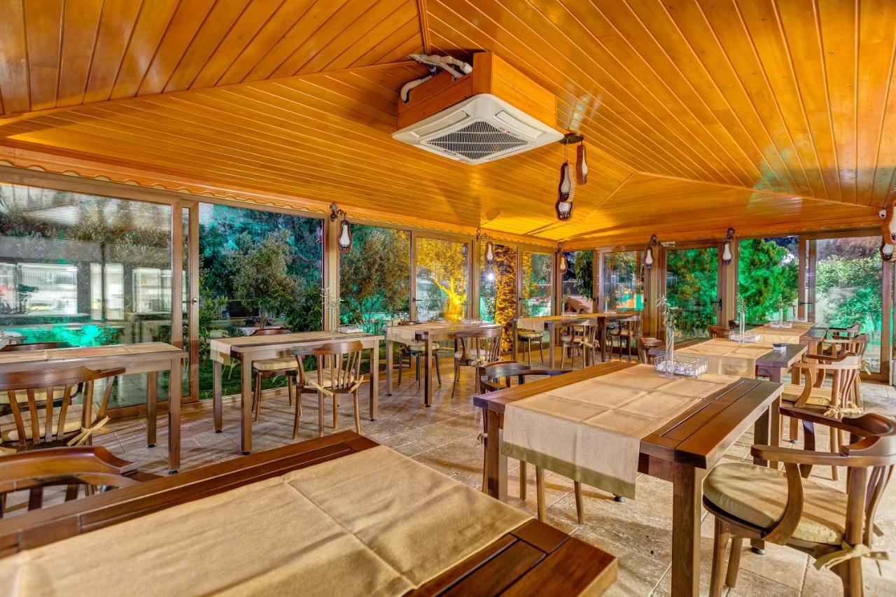 Cunda Oezerbey Konagi (Adults Only) Hotell Ayvalı Eksteriør bilde