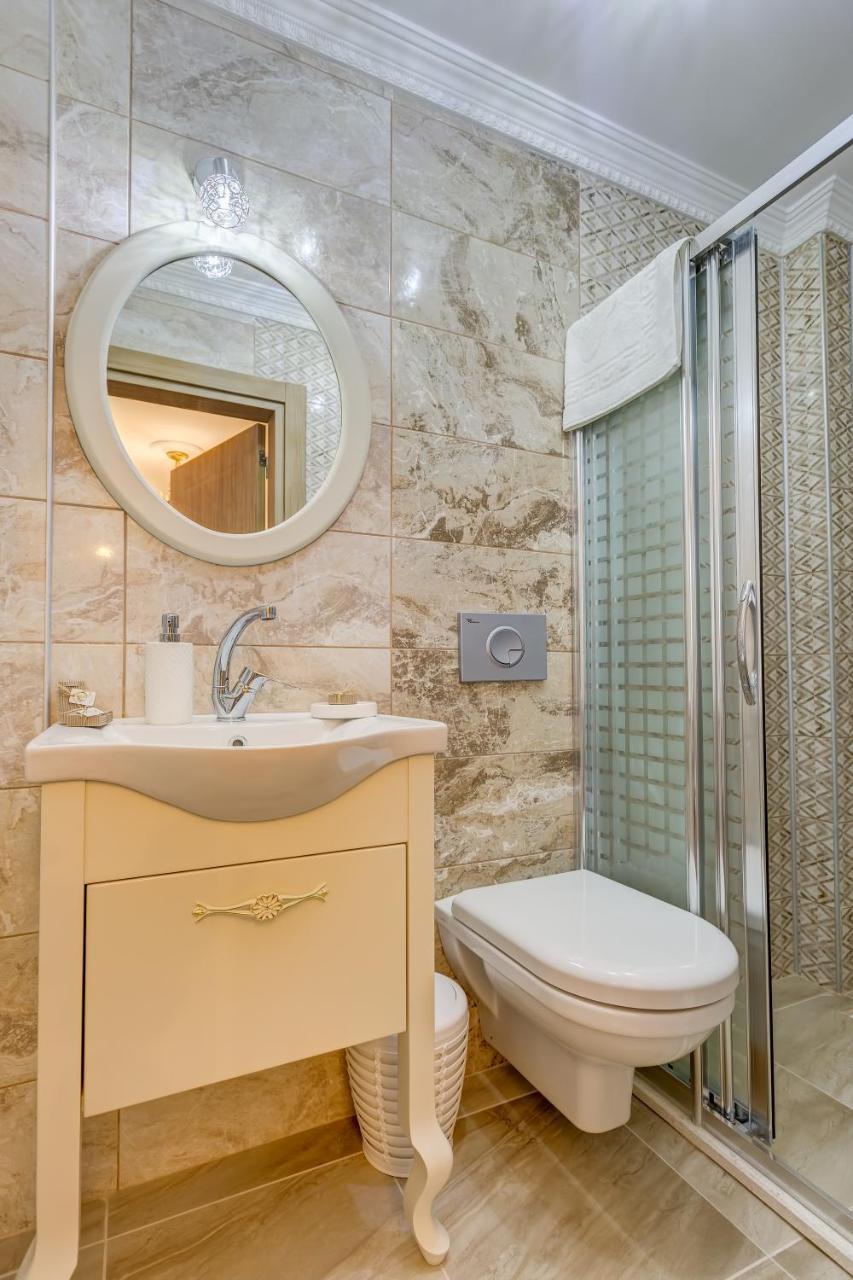 Cunda Oezerbey Konagi (Adults Only) Hotell Ayvalı Eksteriør bilde