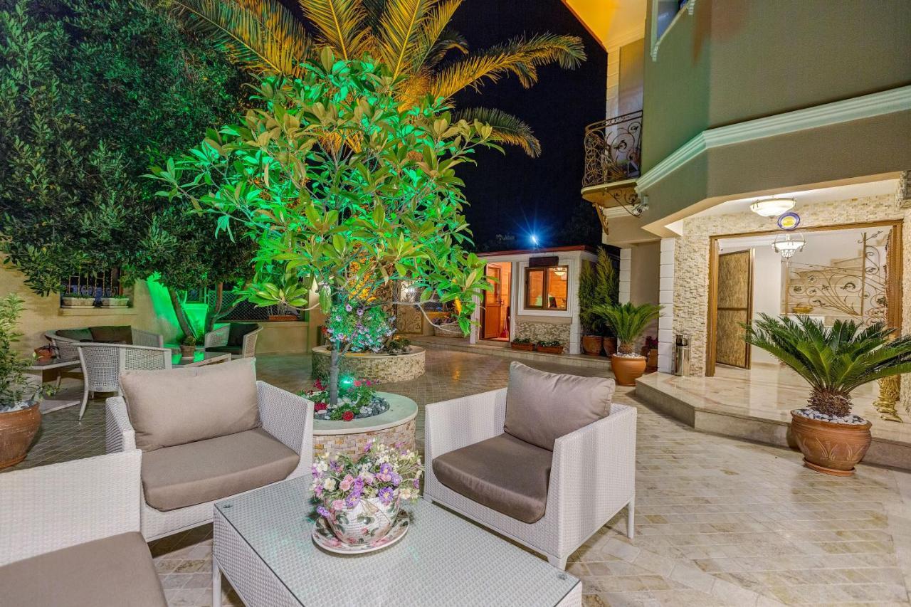 Cunda Oezerbey Konagi (Adults Only) Hotell Ayvalı Eksteriør bilde
